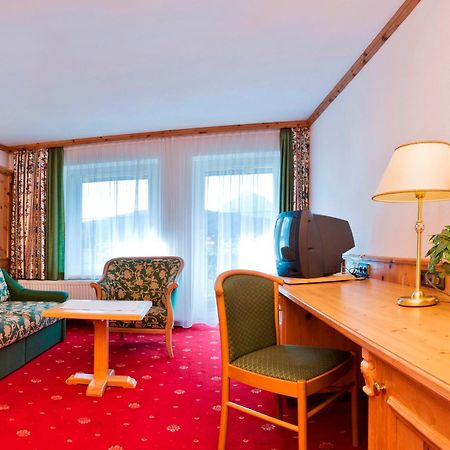 Wellnesshotel Schoenruh - Adults Only Seefeld no Tirol Exterior foto